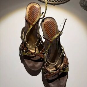 Elegant Brown and Tan Strappy Heels